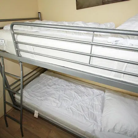 G12-001 Apartment
